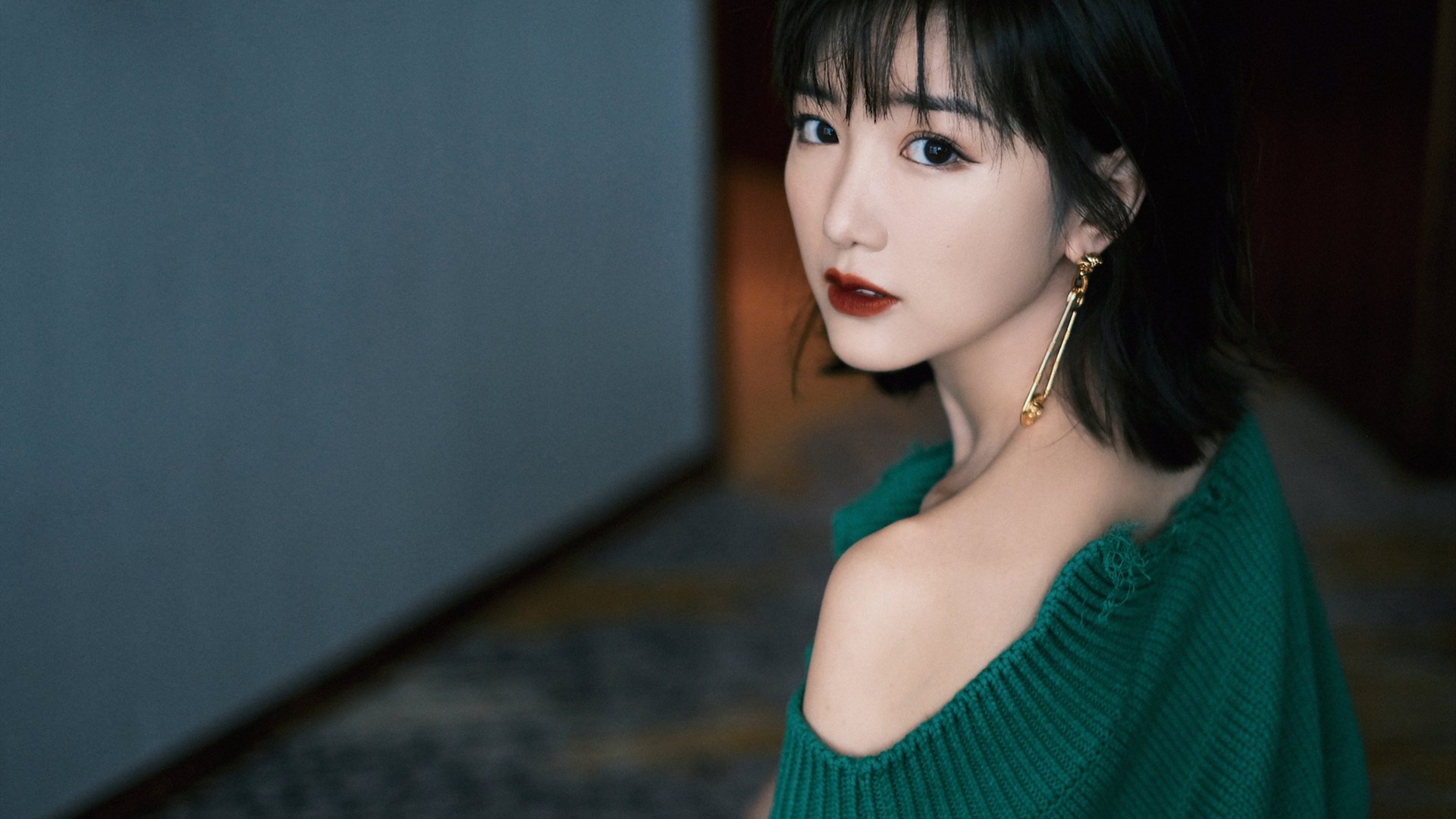 开云体育-《跨界合作频发：电竞与娱乐、时尚圈的深度融合》，电竞产业与其他产业的融合