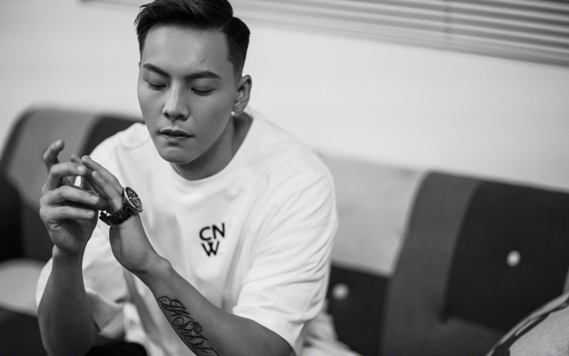 开云中国大陆-国际合作新潮流：跨国比赛与交流推动行业全球化，国际跨国合作案例