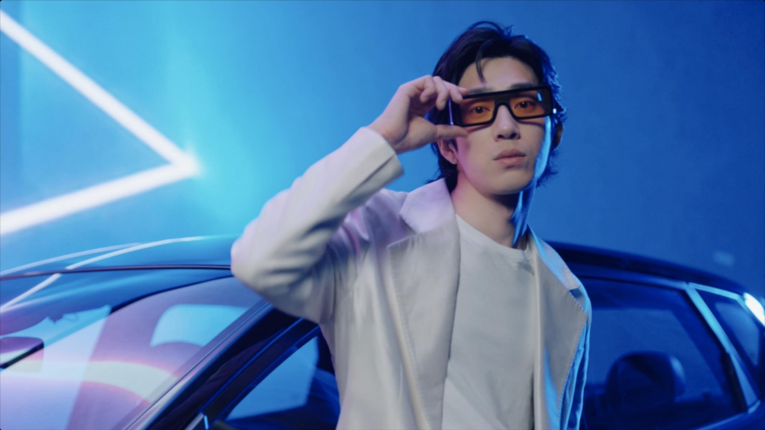 球迷自制“爆炸视频”：最燃最精彩的瞬间集锦引爆网络热度