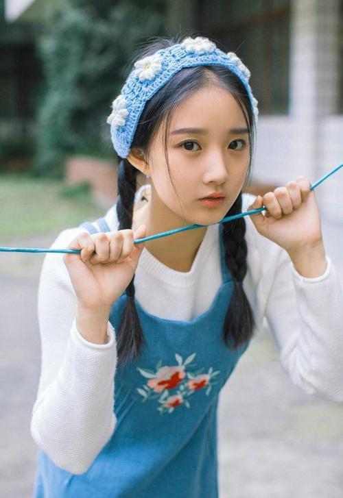 克罗地亚骑手吉塔·日特科维奇在2024年国际马术联合会世界障碍赛中以“Rain in Otago”马匹获得第九名,表现出色。